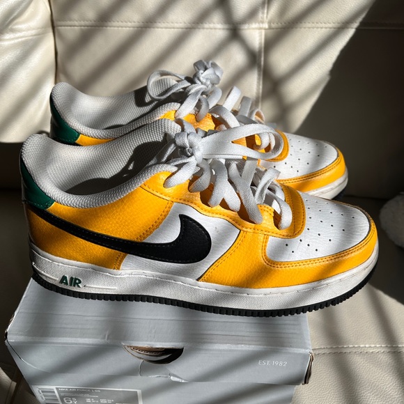 🎉Gorgeous Nike AF1s!🎉 - Picture 3 of 8